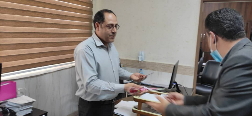 تبریک و تقدیر از پرسنل مرکز به مناسبت روز کارمند